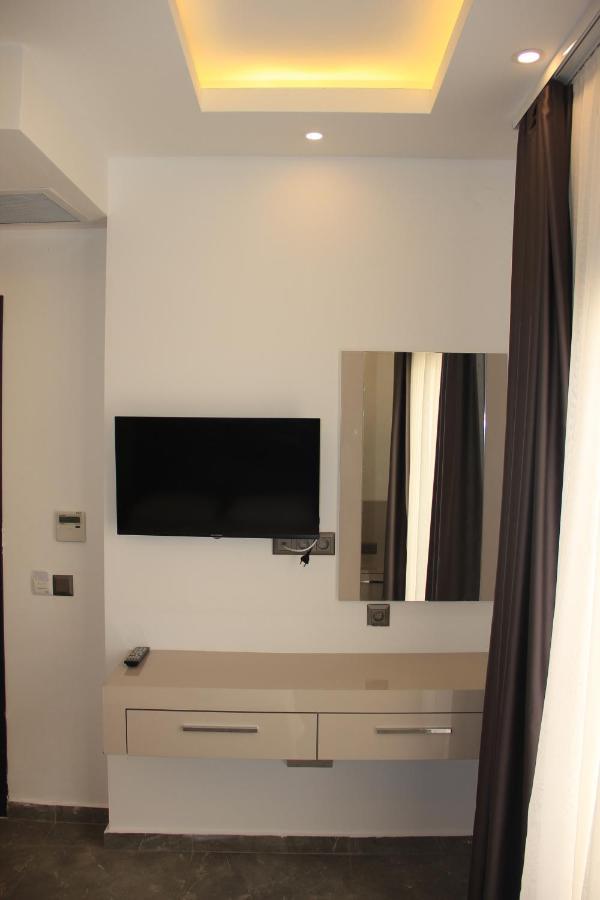 Orion Hotel Bitez Extérieur photo